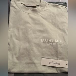Essentials Xs Men’s Short sleeve shirt